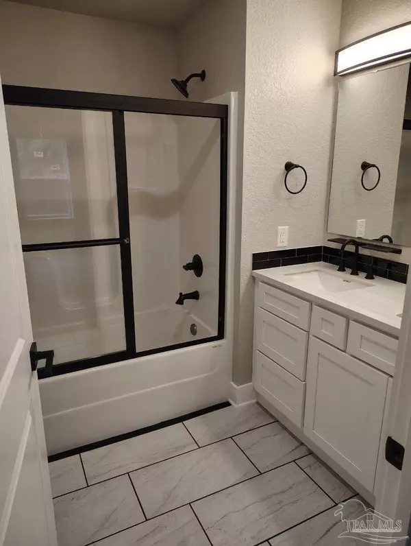 Milton, FL 32570,6413 Sanders St