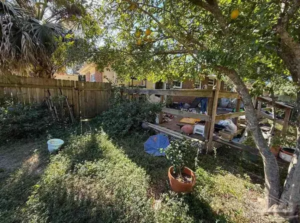 Pensacola, FL 32504,3800 Whispering Pines Dr