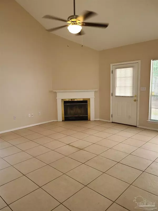 Pensacola, FL 32514,137 Mirabelle Cir