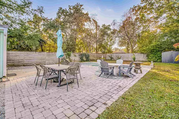 Pensacola, FL 32507,809 Bremen Ave