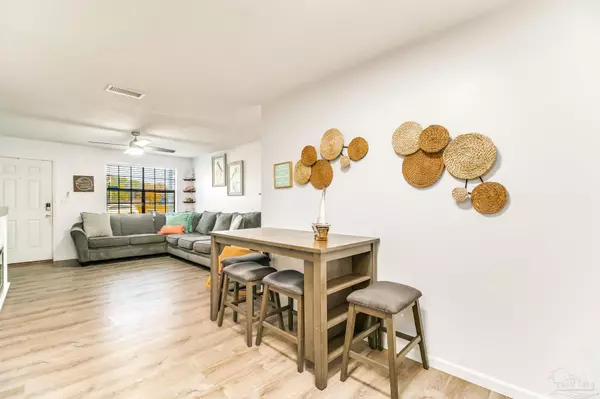 Pensacola, FL 32507,809 Bremen Ave