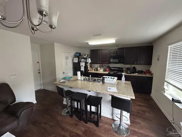 Pensacola, FL 32505,2111 Waltham St