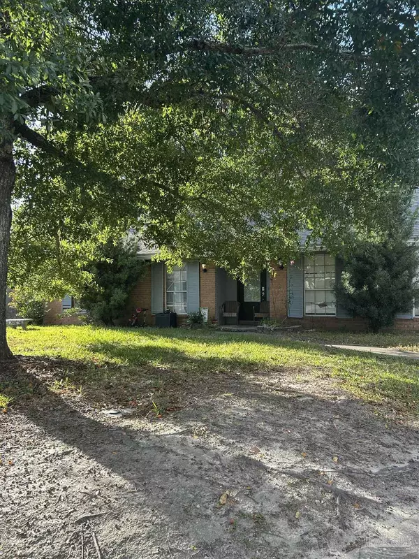 1080 Farmington, Pensacola, FL 32504