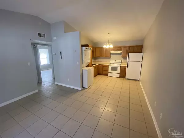 Pensacola, FL 32503,6823 Tiki Ln