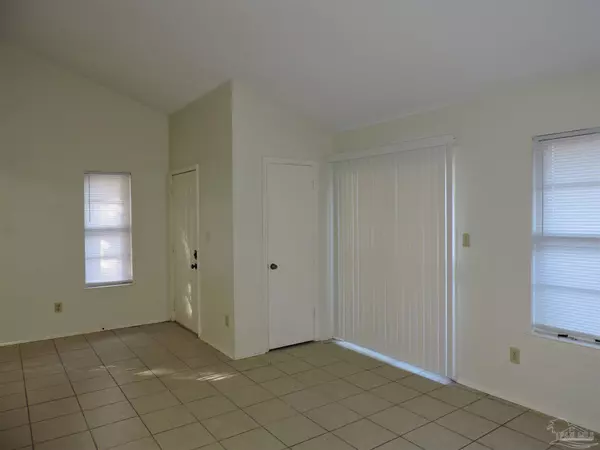 Pensacola, FL 32514,3145 Cedarwood Village Ln