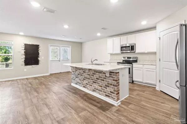 Milton, FL 32570,4672 Perception Cir