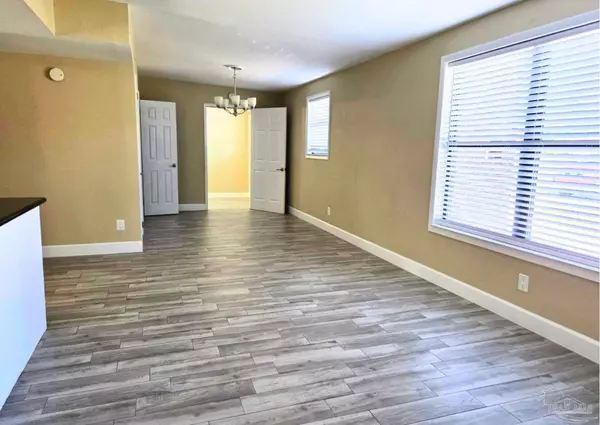 Milton, FL 32570,6477 Lark Ave