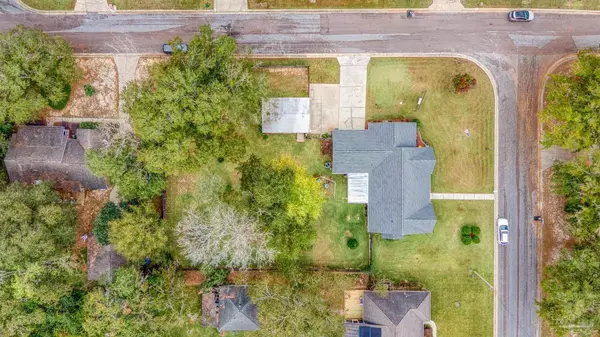 Cantonment, FL 32533,1500 Country Side Dr