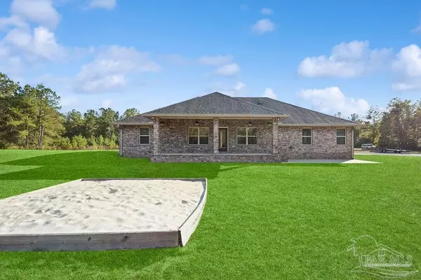 Jay, FL 32565,564 Ard Field Rd