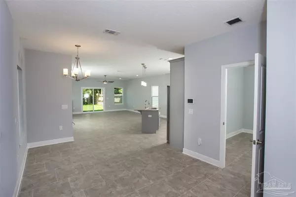 Pensacola, FL 32501,405 N Coyle St