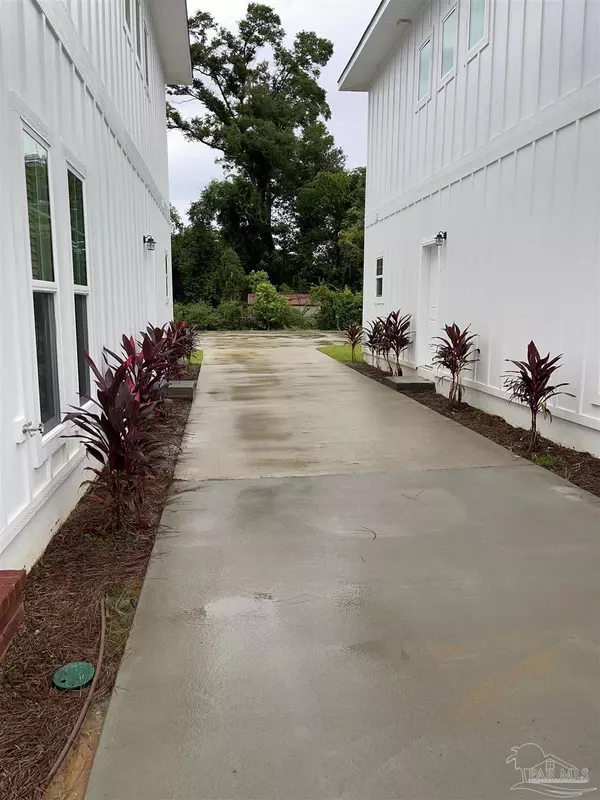 Pensacola, FL 32503,1907 Dr Martin Luther King Jr Dr