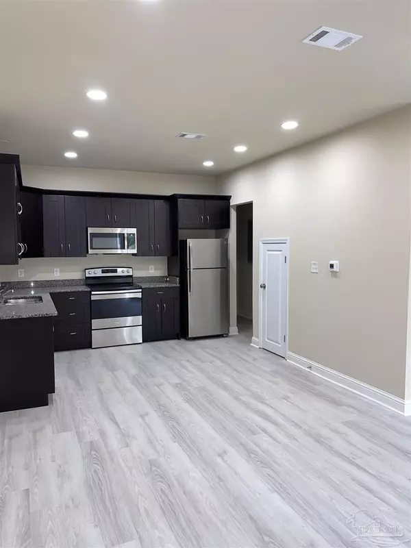 Pensacola, FL 32503,1907 Dr Martin Luther King Jr Dr