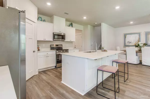 Cantonment, FL 32533,3464 Crossvine Rd