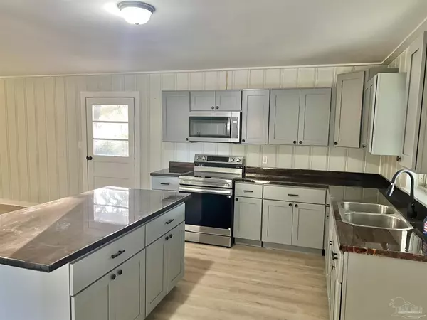 Flomaton, AL 36441,847 Sidney E. Manning Blvd