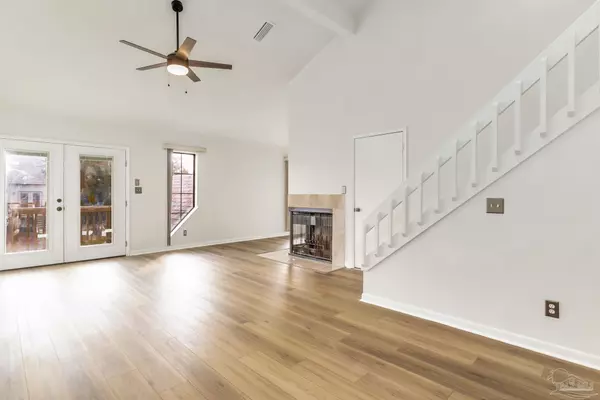 Pensacola, FL 32504,7150 Plantation Dr