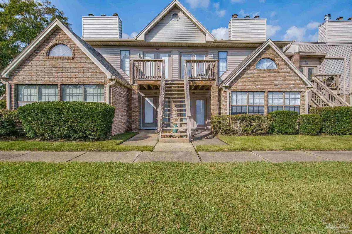 Pensacola, FL 32504,7150 Plantation Dr