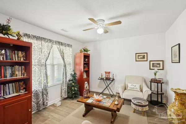 Cantonment, FL 32533,2388 Kirkwood Dr