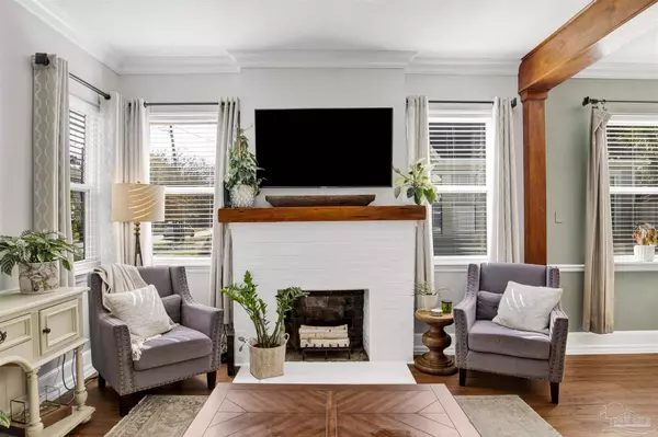 Pensacola, FL 32501,721 N 19th Ave