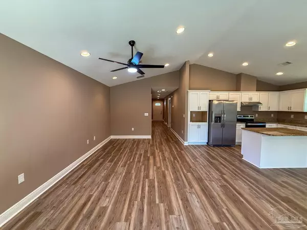 Pensacola, FL 32506,10423 Tanton Rd