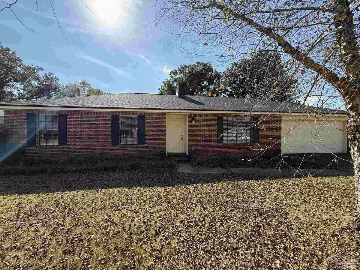 Pensacola, FL 32526,6931 Falcon Dr