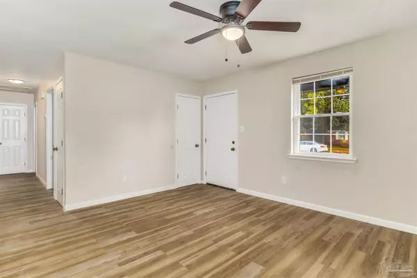 Pensacola, FL 32526,5607 Scotland Cir