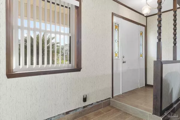 Pensacola, FL 32526,7140 Belguim Cir