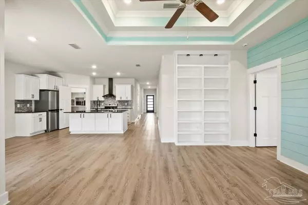 Gulf Breeze, FL 32563,6207 Jenks Dr