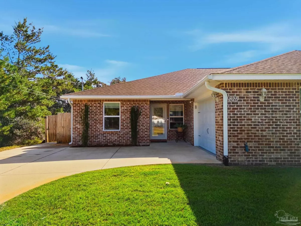 Navarre, FL 32566,1825 Sundown Dr