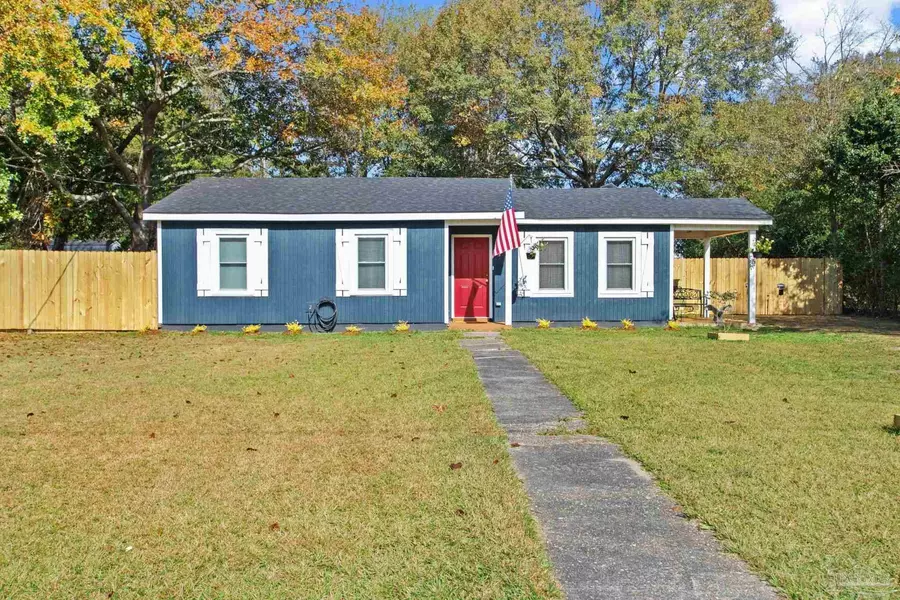 507 E Pine St, Atmore, AL 36502