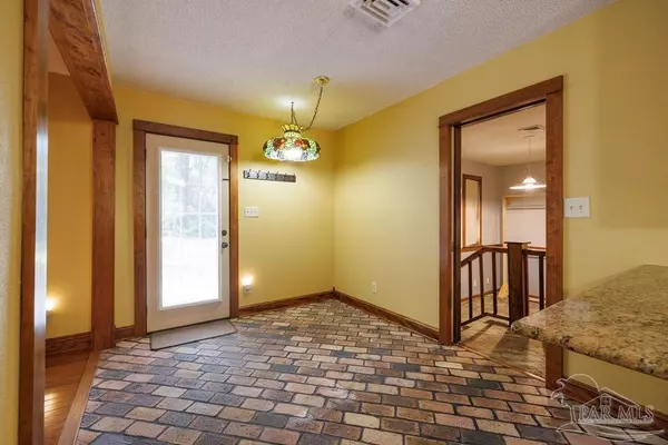 Milton, FL 32570,5425 Windham Rd