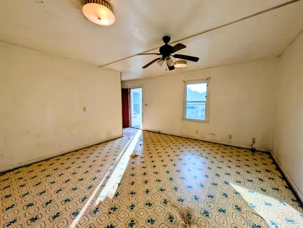 Milton, FL 32583,4312 Melton Rd