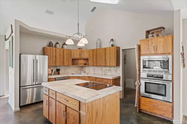 Molino, FL 32577,4394 Crabtree Church Rd