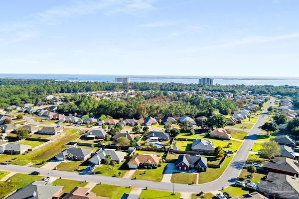 Pensacola, FL 32507,1126 Freeboard Blvd