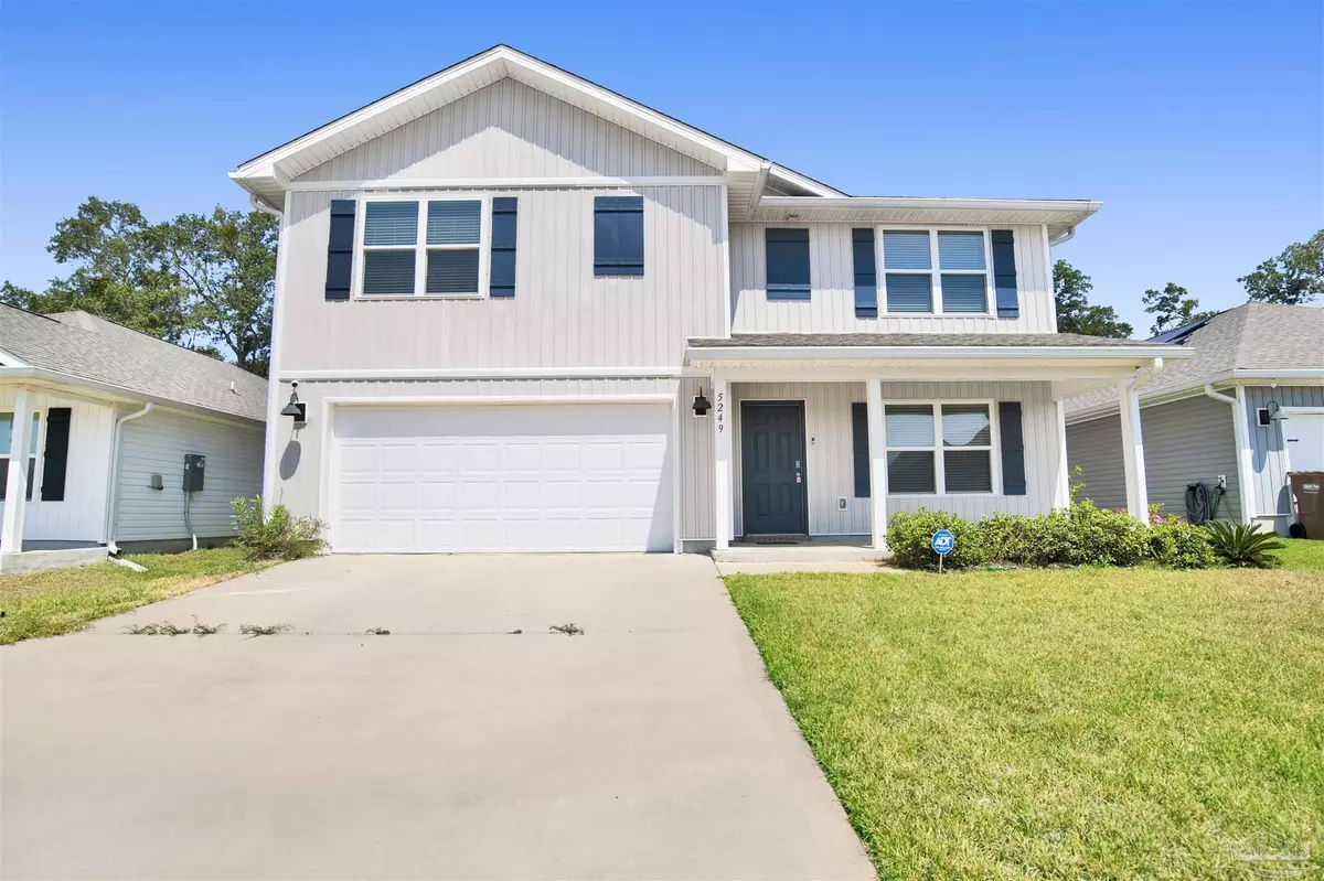 Pace, FL 32571,5249 Peach Dr