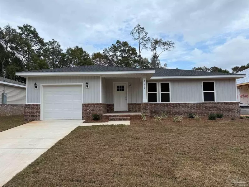 7234 Par Ln, Milton, FL 32570