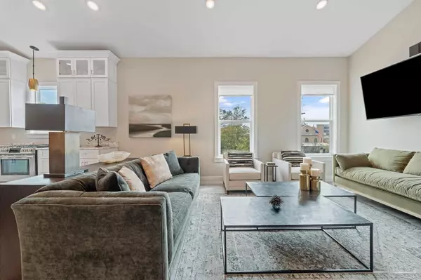 Pensacola, FL 32501,400 N Palafox St