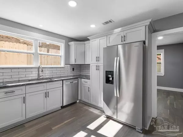 Pensacola, FL 32506,51 N 60th Ave