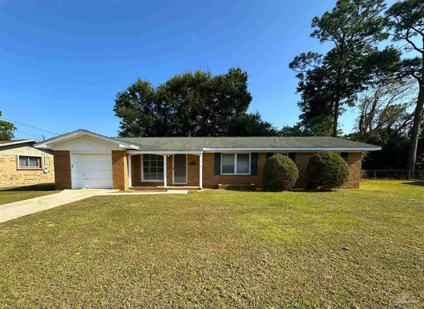 5560 Homewood Rd, Pensacola, FL 32504