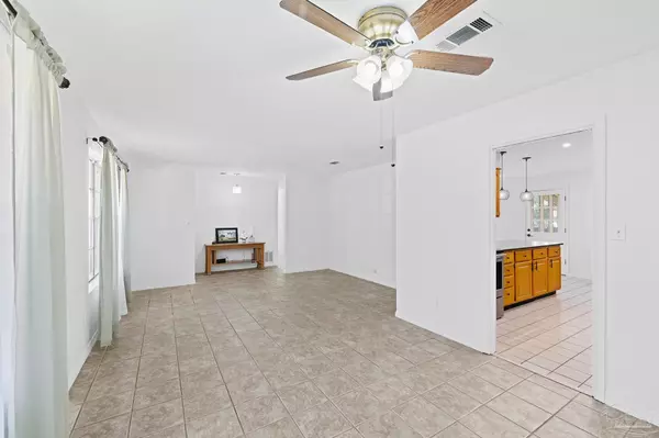 Pensacola, FL 32514,1245 Greenbrier Blvd