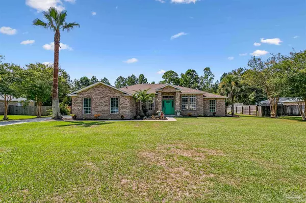 5759 Michael Dr, Milton, FL 32583