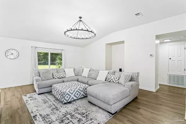 Milton, FL 32583,5759 Michael Dr