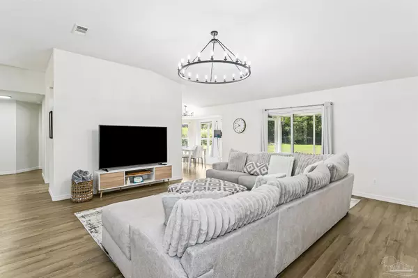 Milton, FL 32583,5759 Michael Dr