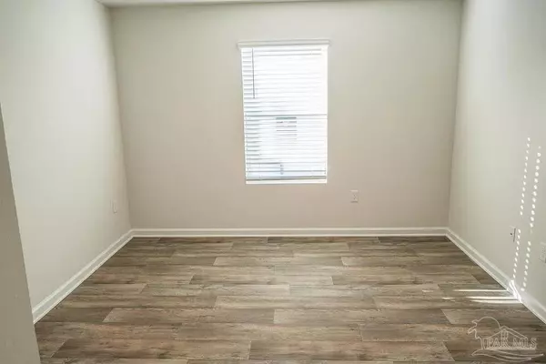 Pensacola, FL 32534,1783 Mary Jo Way