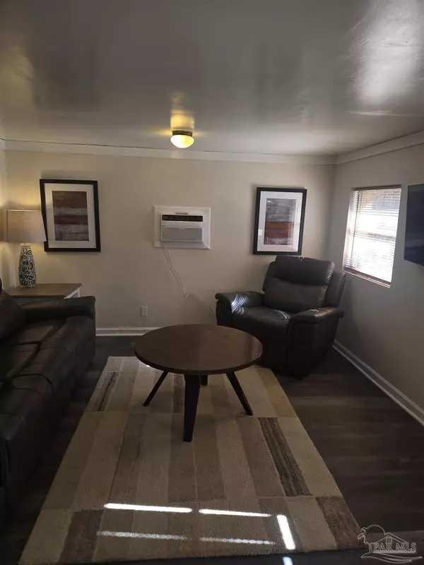 Pensacola, FL 32504,6111 Lebanon Ln