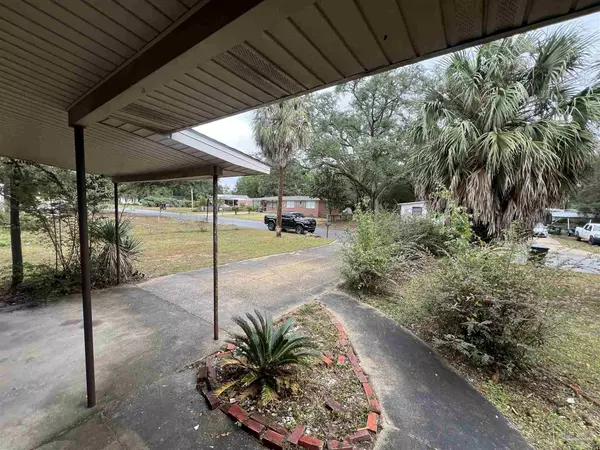 Milton, FL 32570,5733 Orange St