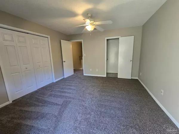 Pensacola, FL 32506,7221 Lago Vista Ct