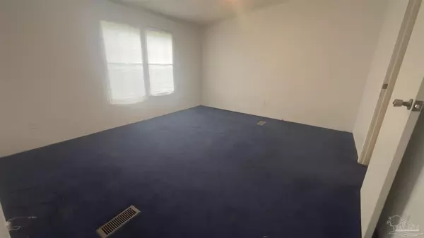 Molino, FL 32577,690 Molino Rd