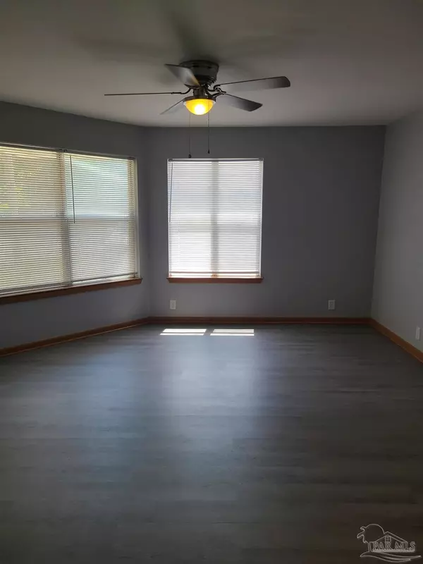 Pensacola, FL 32502,465 S L St