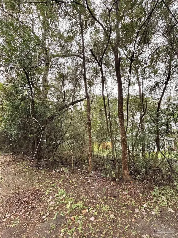 Milton, FL 32583,0000 Limit St