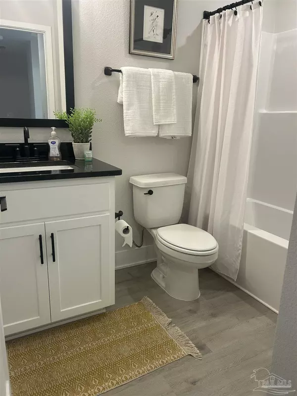 Pensacola, FL 32504,7059 Cedar Grove Rd